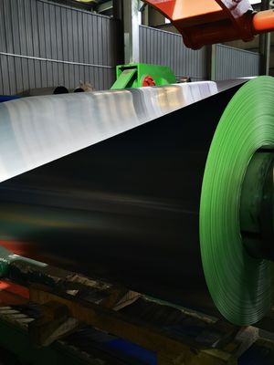 0.15〜1.5mm 厚さ 屋根や天井のためのPE/PVDF/SMPコーティングのプリペイントアルミニウムコイル
