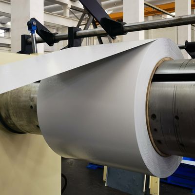 合金3105 白色 22 寸 0.65mm 厚さ 300mm 幅 PE 塗装済み アルミコイル