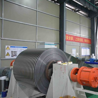 PVDF ダブル塗装 アルミコイル 0.7mm 厚さ AA 3105 溝システムに使用