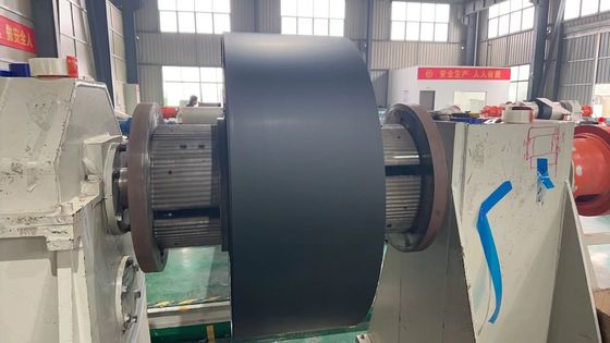 合金3105 Ral 7035 グレー色 26 寸法 0.45mm 厚さ 350mm 幅 アルミ製下水管製造のためのプリペイントアルミコイル