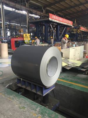 3Dハンドフィール木材デザインパターン合金3105 0.50mm厚さコーティングされたアルミニウムシートコイルメタルローラーシャッタードア用