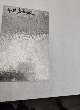 エンボス加工アルミニウムプレート 49インチ幅 テクスチャードアルミニウムシート 軽量 防錆 装飾および工業用途に最適